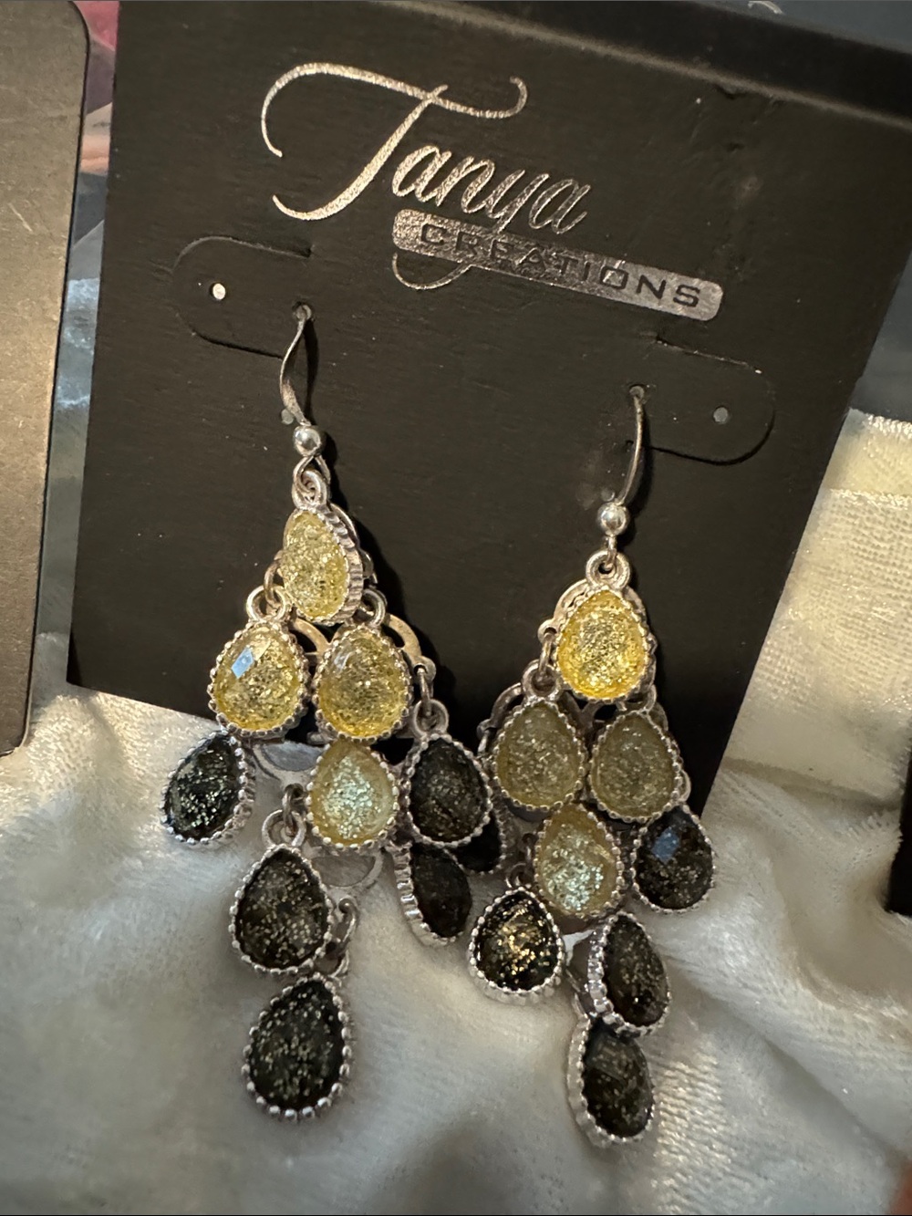 Final price Gold and Orange Beaded Chandelier Earrings - Collection - Picture 3 of 4
